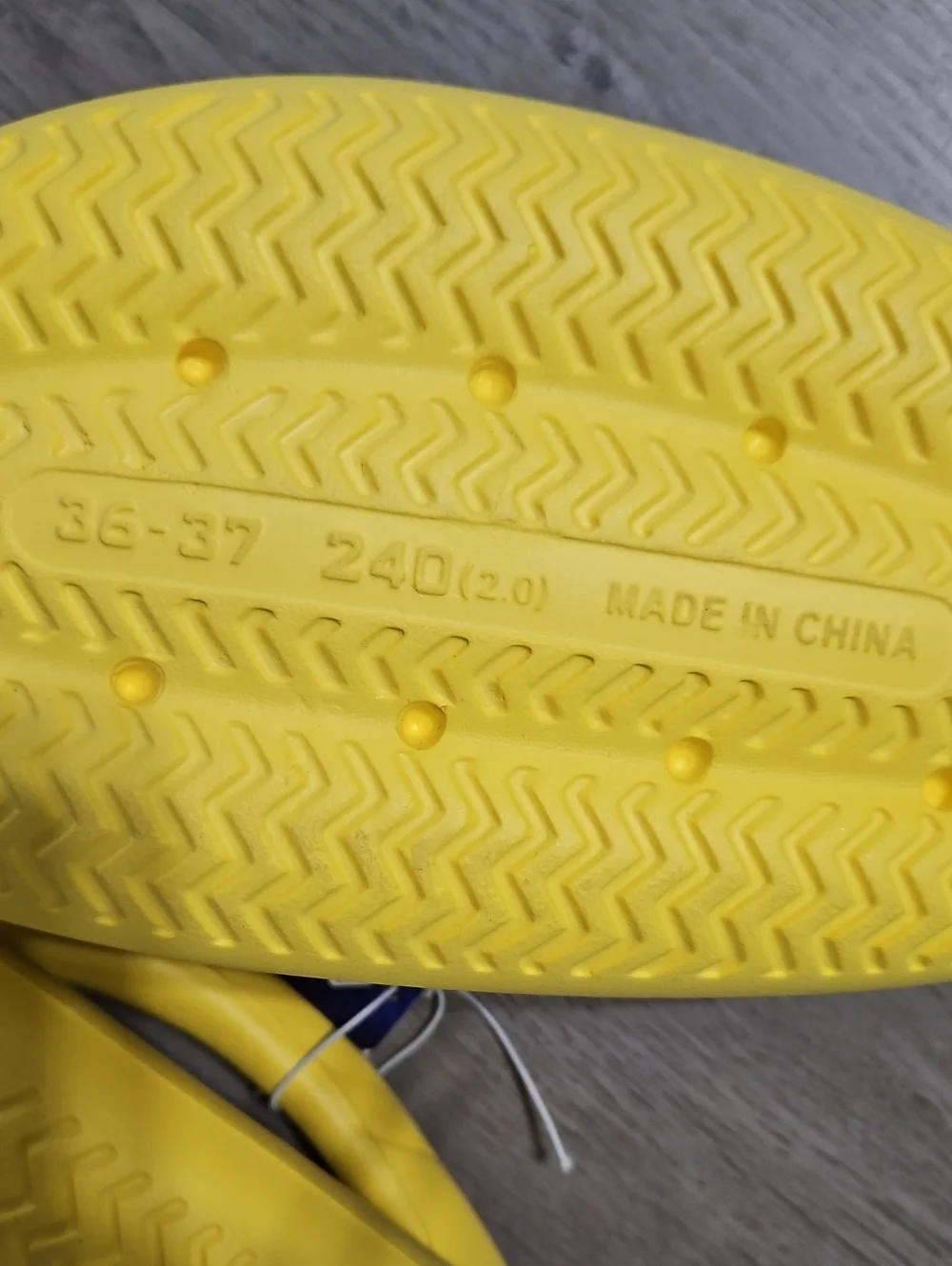 BANANA BOAT SHOES